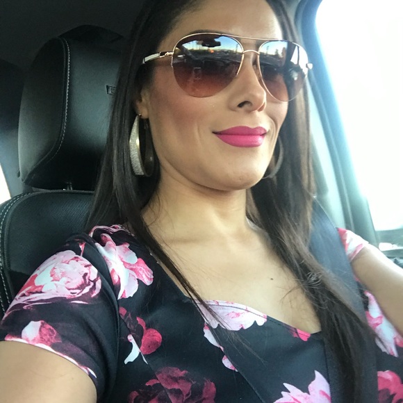 Meet your Posher, Patty - Picture 13 of 16